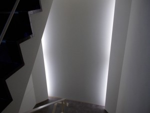 階段室間接照明